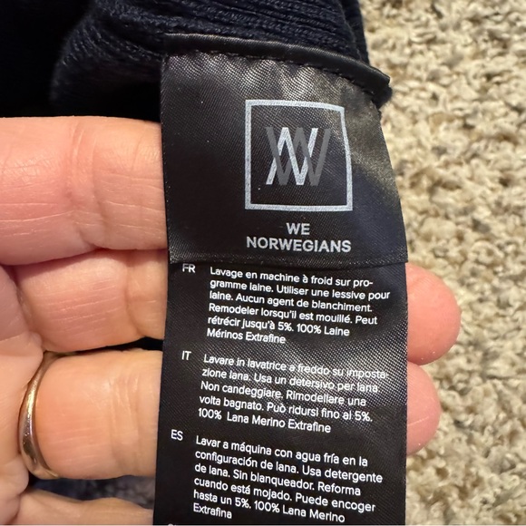 We Norwegians Signature Sweater - L - Picture 7 of 10
